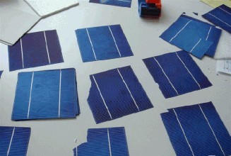 濟南太陽能電池硅片回收 價高磅準，貨款現(xiàn)結，服務熱線13661784295